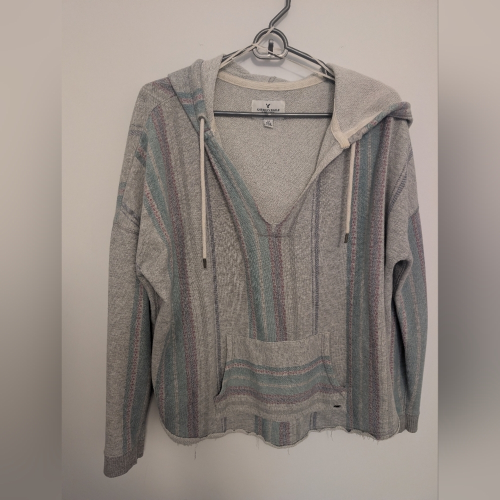 American Eagle Outfitters Heather Gray Knit Sweater